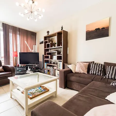 Appt 75m2 Port St-martin, Parking Inclus アパート *