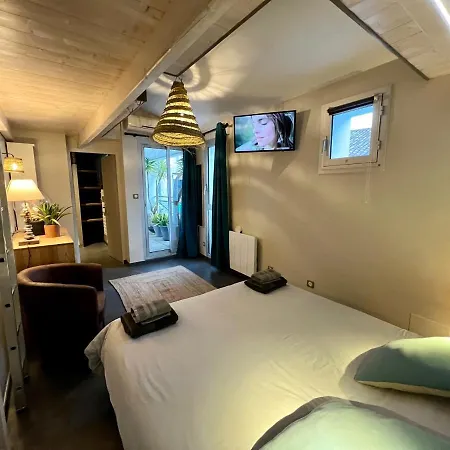 Appt 75m2 Port St-martin, Parking Inclus アパート