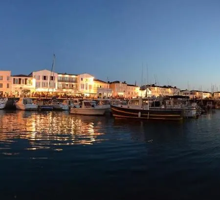 Appt 75m2 Port St-martin, Parking Inclus * サン・マルタン・ド・レ